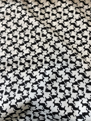 Hokkoh Cotton Lawn Rabbits Black/White